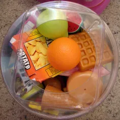Photo of a similar item: Melissa & Doug Cutting Food Play Set