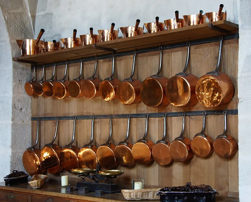 Photo of a similar item: Mauviel M'Heritage 150 B Copper Saucepan with Lid, 1.9 qt