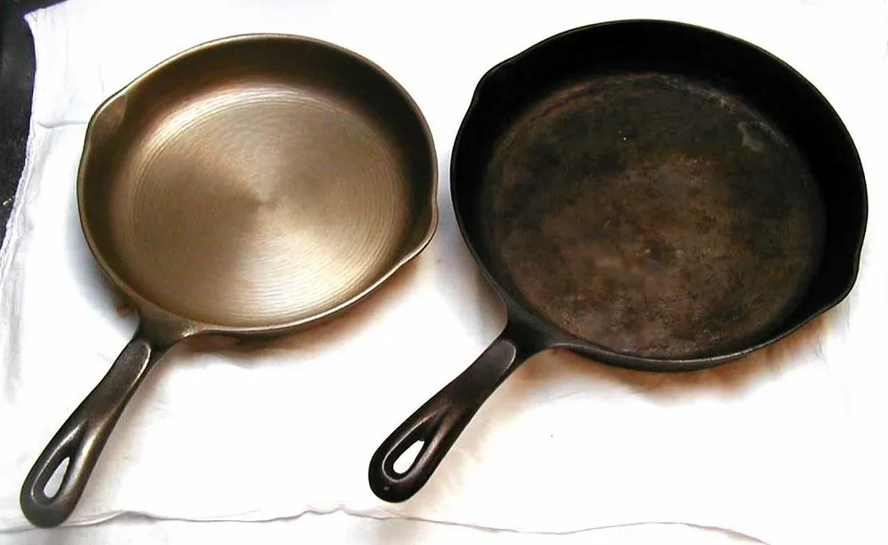Photo of a similar item: Lodge Cast Iron Care Kit, 4 Pieces